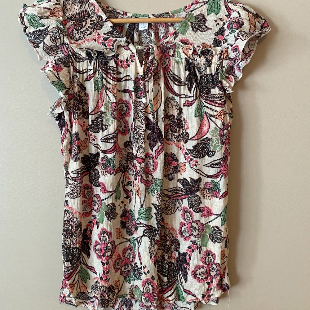 Flower dress shirt 😍 (5/20)